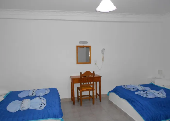 Studios Apartments Kapetanios